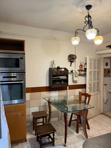 Mikep�rcsi 67 nm-es h�z elad�