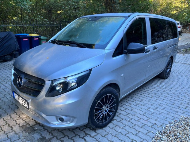 Mikrobusz brls, 2023-as Mercedes Vito, automata, 8 szemlyes