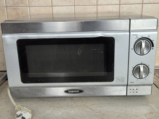 Mikrohull�m� s�t� meleg�t olvaszt m�k�dik