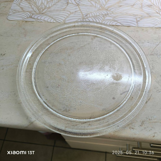 Mikrohullámú sütőbe üveg tányér, tálca eladó! 24,5 cm