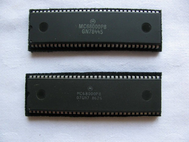 Mikroprocesszor MC68000P8