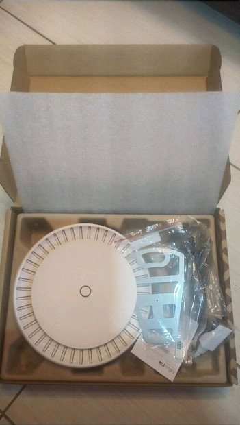 Mikrotik capgi-5Haxd2Haxd Router elad