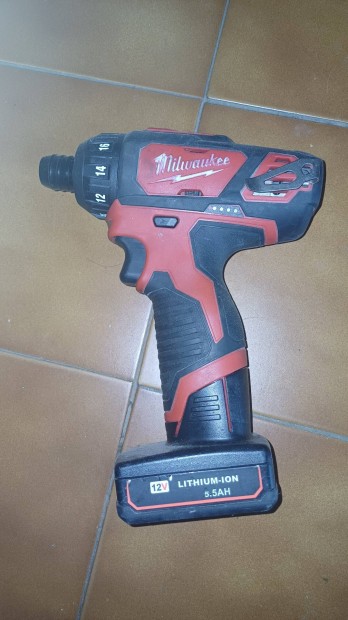 Milwaukee 12V M12BD