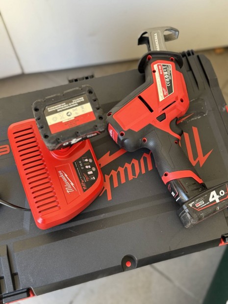 Milwaukee M12 Chz-402 akkus orrfrsz