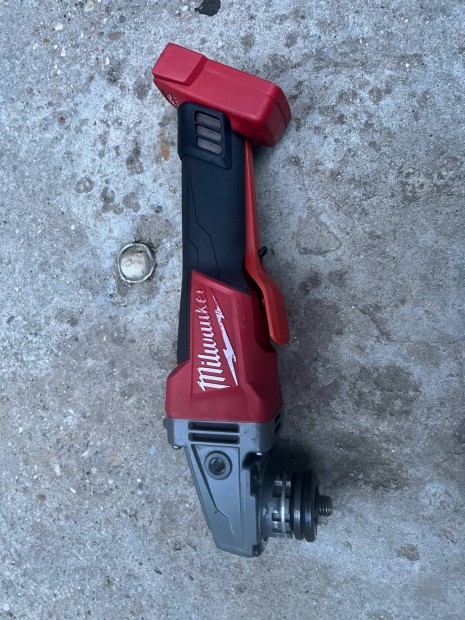 Milwaukee M18 CAG125