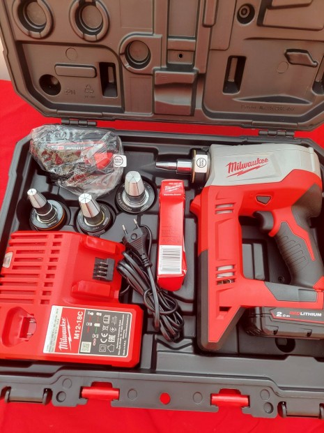 Milwaukee M18 Cstgt