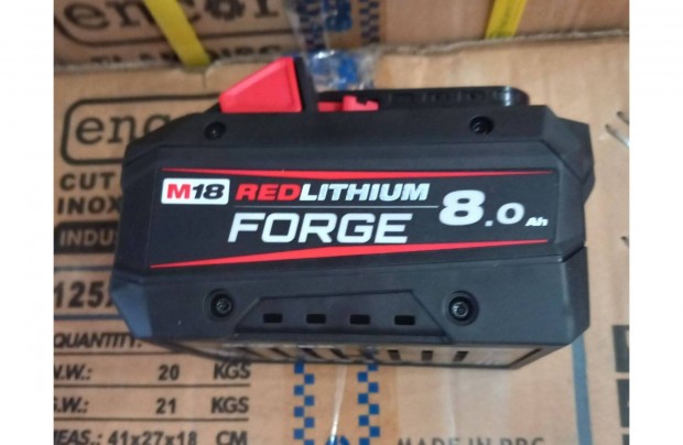 Milwaukee M18 FB8 Forge akkumltor