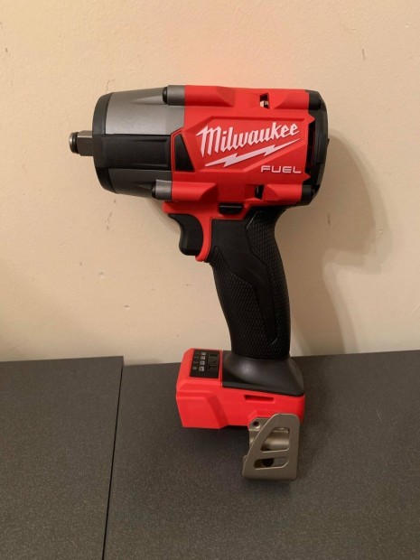 Milwaukee M18 Fmtiw2F12 Akkus tvecsavaroz