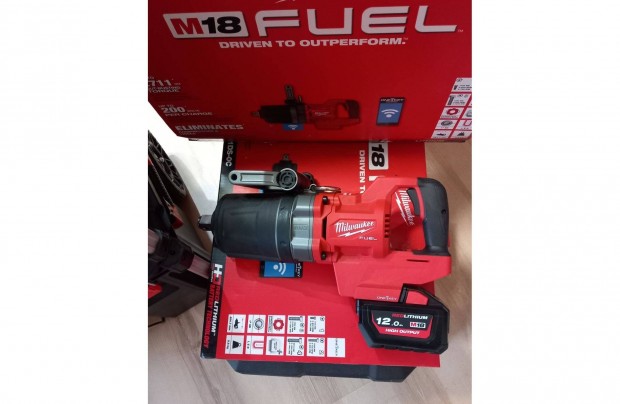 Milwaukee M18 - as 1 colos tvecsavaroz akkumltorral