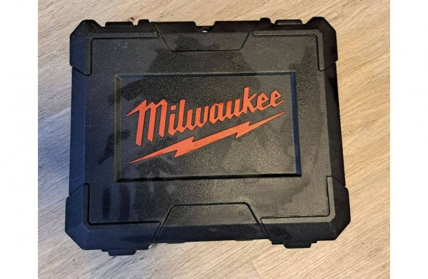 Milwaukee szerszm trol koffer