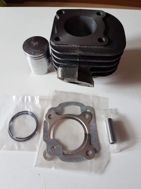 Minarelli fekv� ac l�gh�t�ses hengerszett