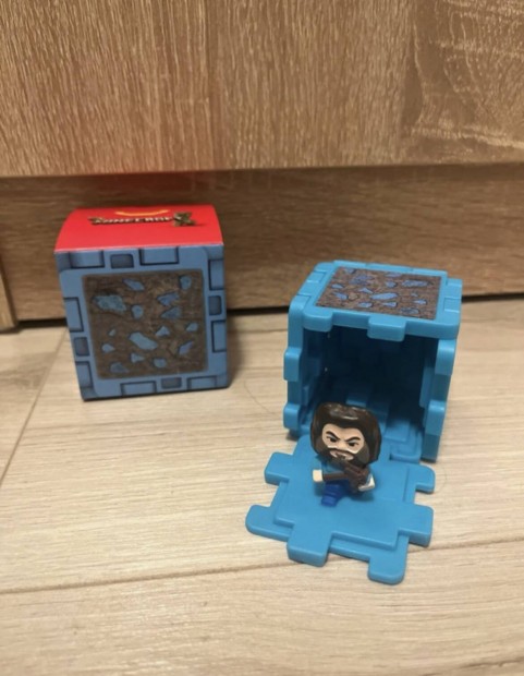 Minecraft mcdonald's happy meal játék Steve