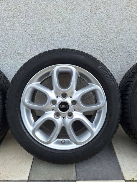 Mini 16 colos gyri felni tligumikkal