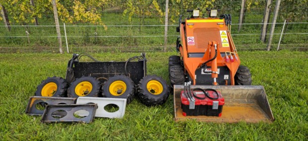 Mini Bobcat 380 Rakodó