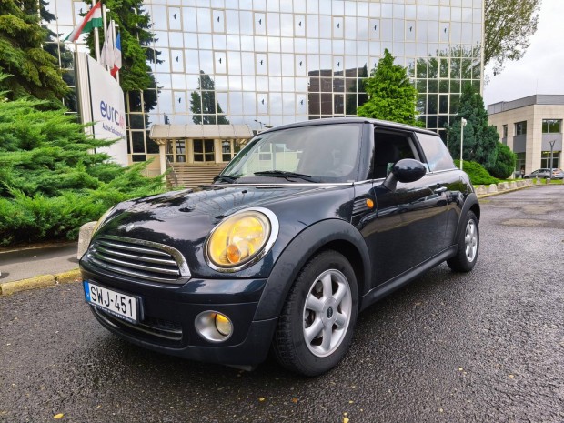 Mini Cooper 1.6 Excusive.Black Edition.jszer...