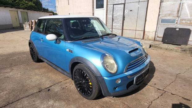 Mini Cooper S R53 alkatrszei eladk