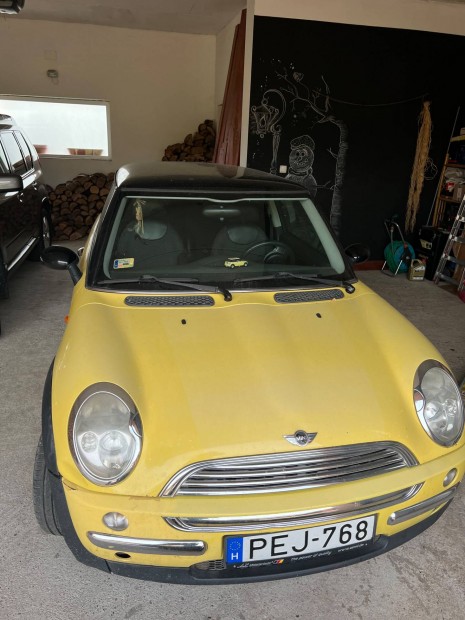 Mini Cooper elad