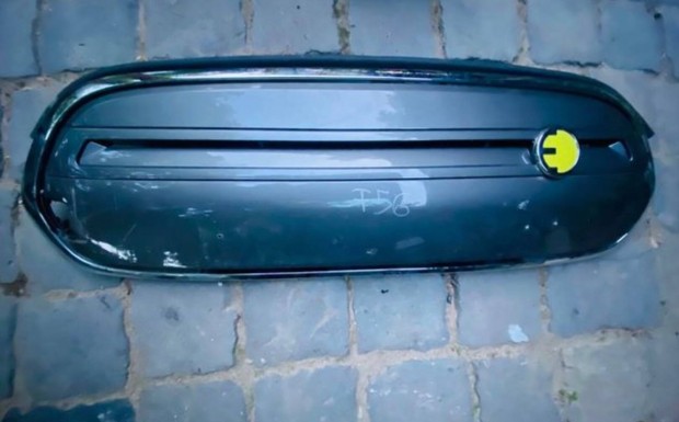 Mini F56 elektrik első lökhárító betét