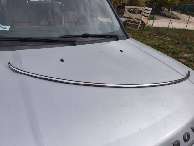 Mini F56 motorháztető króm csík és motorháztető szigetelés