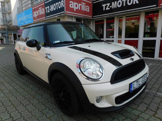 Mini Mini Cooper 1.6 S (Automata) Magyarországi...