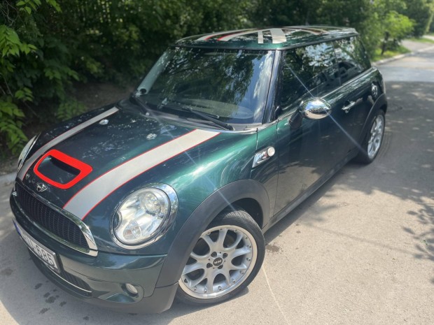 Mini Mini Cooper 1.6 S hibtlan. full szervz