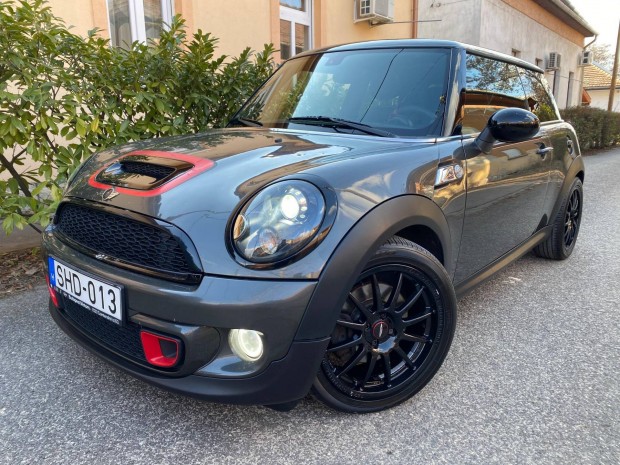 Mini Mini Cooper 1.6 S panorma tet. br bels