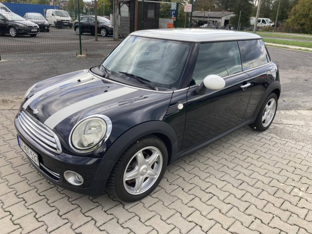 Mini Mini Cooper 1.6 klma. alufelni