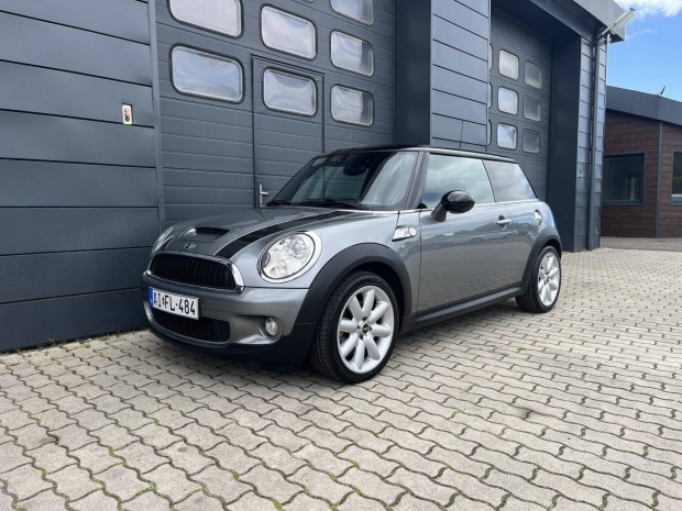Mini Mini Cooper S 1.6 Friss Nagy Szerviz! / OL...