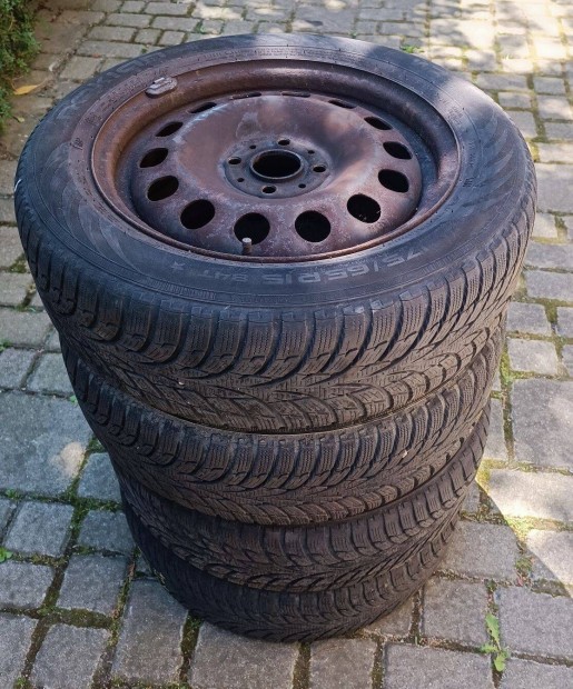 Mini ONE lemezfelni + tli gumi 175/65 R15