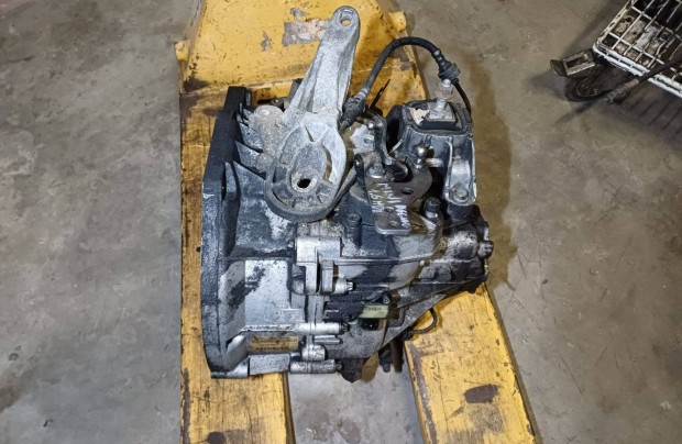 Mini R56 6 sebességes manuális váltó 1.6 HDI 9HZ motorról