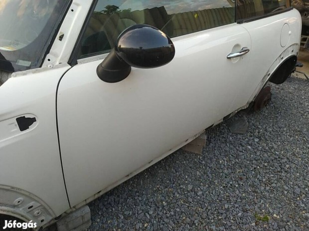 Mini R56 R57 ajt�k els� s�rv�d� + f�nysz�r�