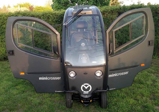 Mini crosser M1 kabinos elektromos moped, eladó. Megkímélt