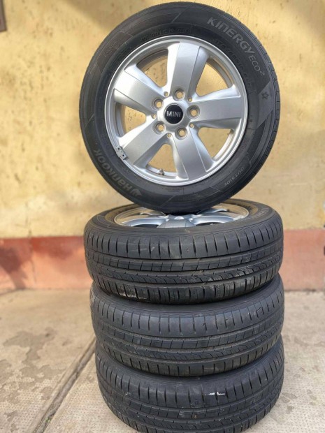 Mini felni + Hankook 175/65/15 Nyri gumi