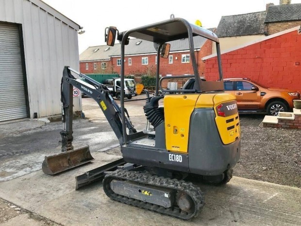 Mini kotrgp Volvo EC-118