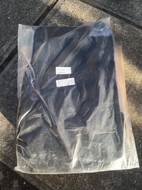 Mini �j gy�ri sz�vet sz�nyeg