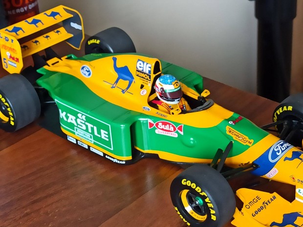 Minichamps 1:18, F1 Benetton B193B - M.Schumacher 1993 Fm modell!