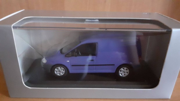 Minichamps 1:43 1/43 Volkswagen Caddy