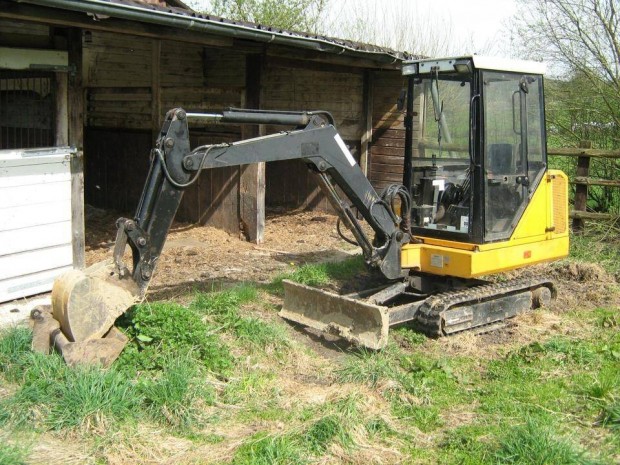 Minikotró Eurocat LSE 200