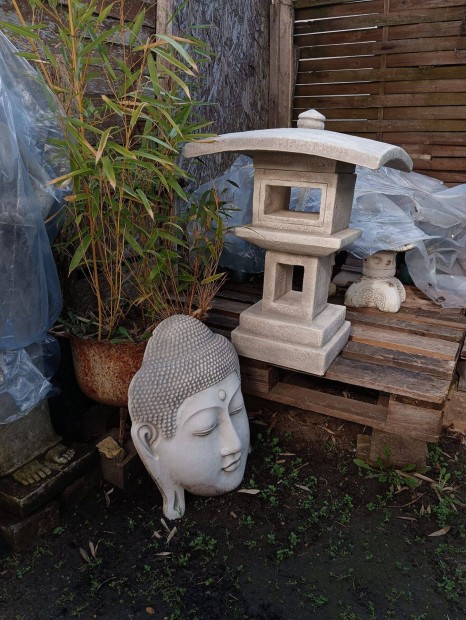 Miniml nagy 80cm kerti k lmpa pagoda szobor Fagyll mk