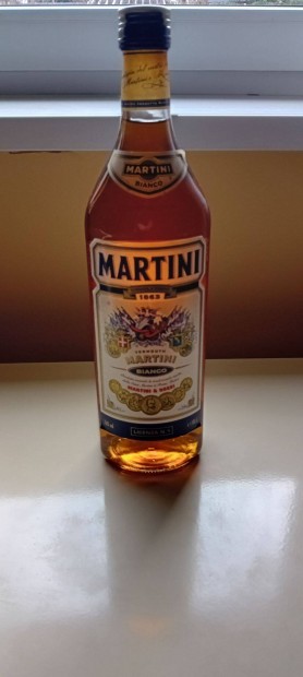 Minimum 30 ves Martini Bianco keresi j tulajdonost