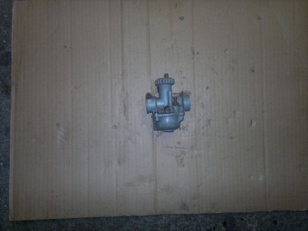 Minkuni 19-es karbur�tor