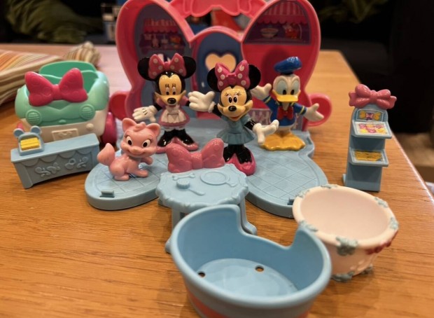 Minnie Mouse kishz kiegsztkkel