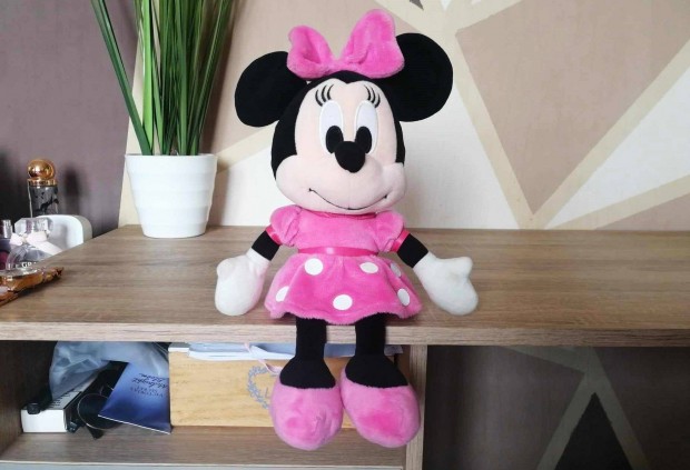 Minnie egr Disney plss 33 cm