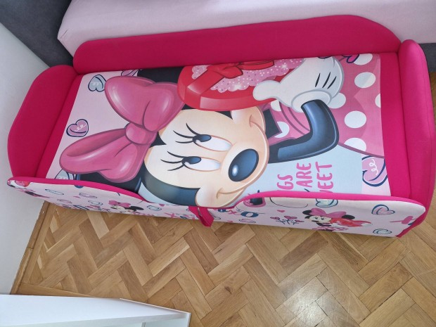 Minnie leesésgátlós gyerekágy