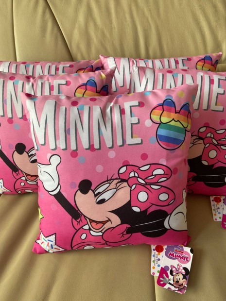 Minnie szivrvnyos prna