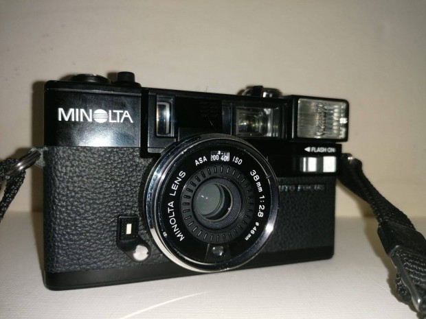 Minolta Hi-Matic AF2 filmmel