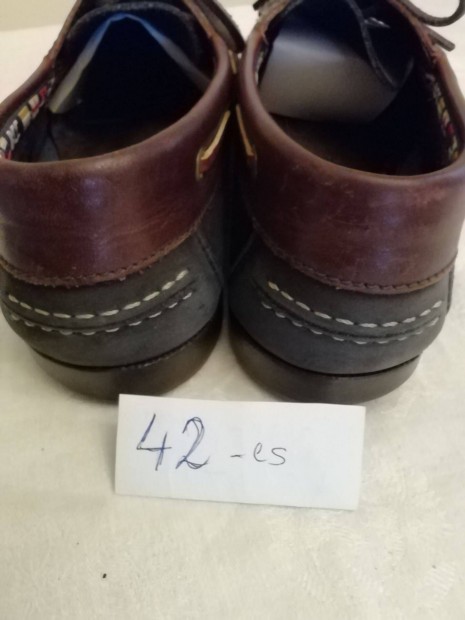 Min�s�gi Columbia m�rk�j� 42-es f�rfi cip�, k�v�l bel�l b�rb�l van