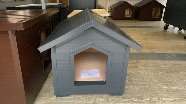 Min�s�gi kutyah�z! Szigetelt, r�g�s biztos, sz�p, id�t�ll� f�m!