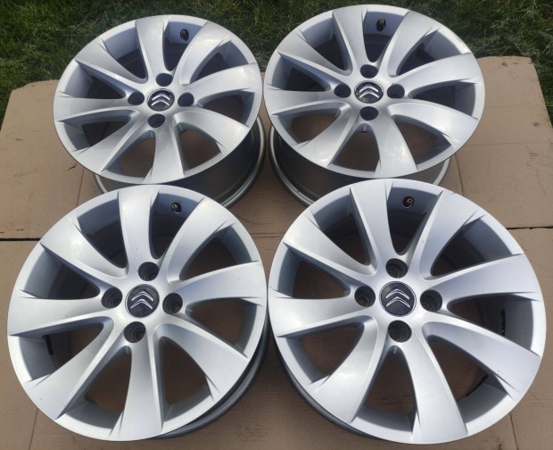 Mint az új 4x108 R16 gyári Citroen ill. Opel Peugeot 16" alu felni !