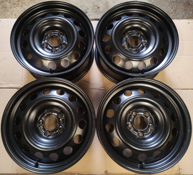 Mint az új 5x108 R16 Peugeot Citroen Opel Combo Toyota Proace felni